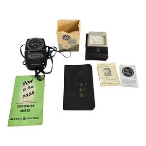 Vintage General Electric GE Light Exposure Meter 8DW58Y4 & Light Meter Type 213